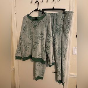 Women’s Baby Yoda (Grogu) Fuzzy PJs Size XL